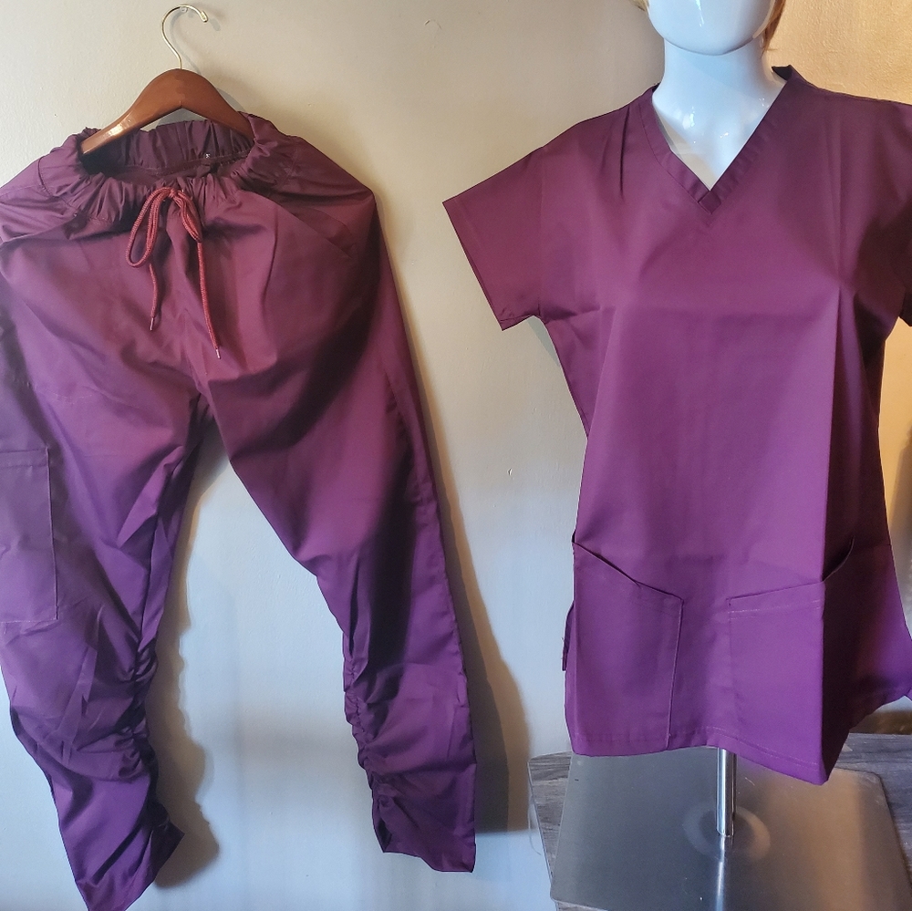 Fashion Unisex V-Neck, Stacked Pants. Medical Scrub Uniform Set. Small. Burgandy